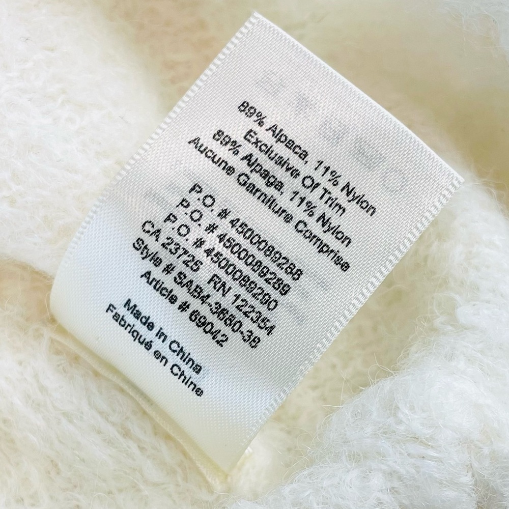 WILFRED • Aritzia Off-White/Cream Marseille Alpaca V-Neck Pullover Sweater, S - Picture 15 of 16